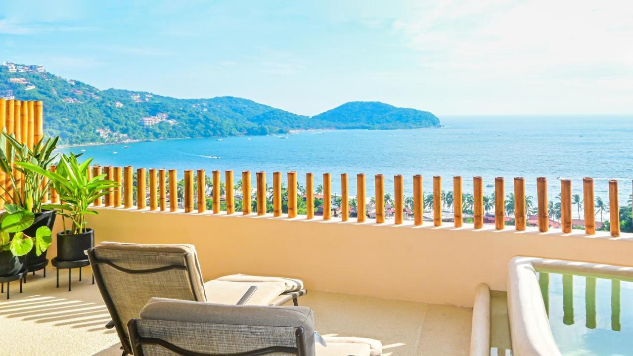 The Sunset Villas Zihuatanejo Exterior photo